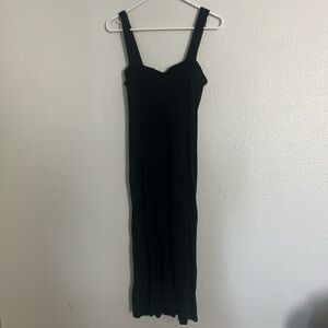 Elegant Black Sleeveless Dress